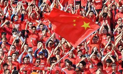 中国足球实力崛起！国际排名持续攀升引发全球关注！